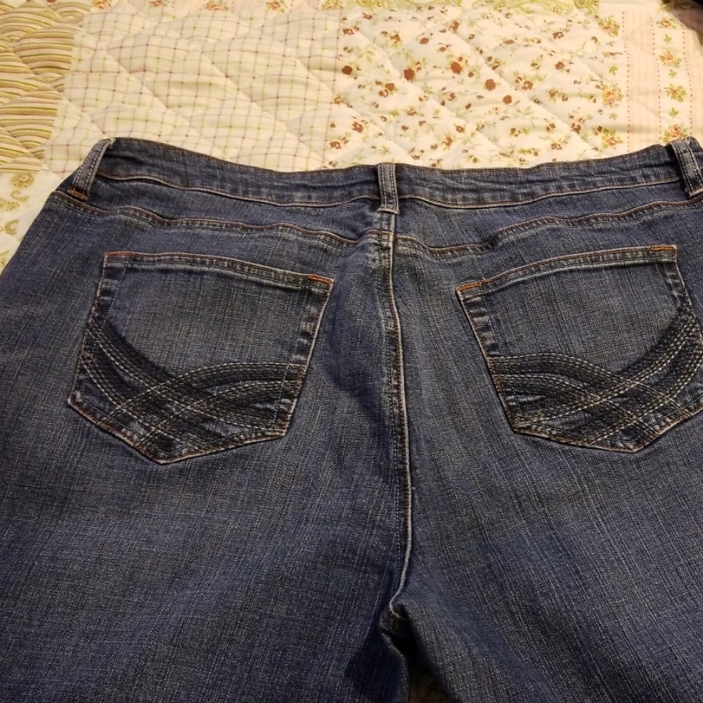 a.n.a jeans